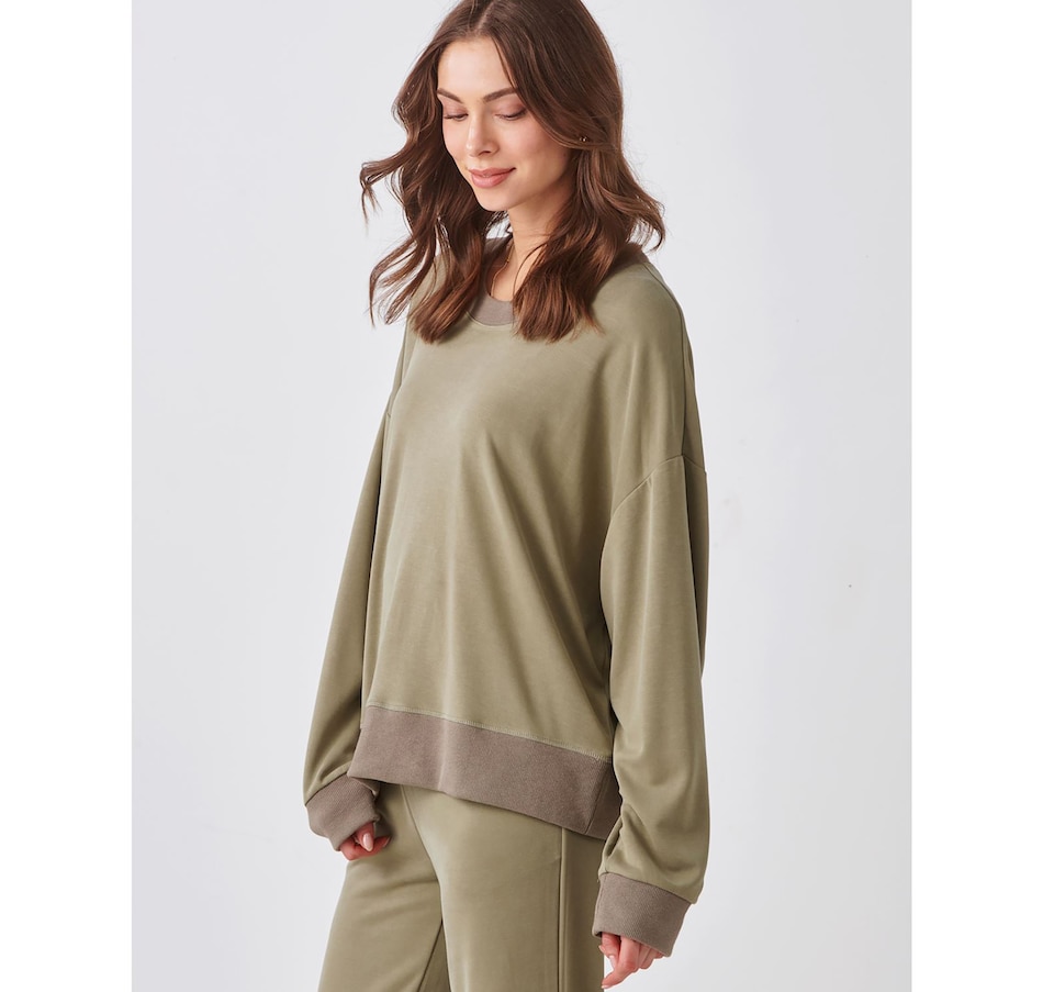 Image 505130_OLI.jpg, Product 505-130 / Price $39.88, Charlie Paige Soft Modal Blend Airplane Pull Over Top from Charlie Paige on TSC.ca's Fashion department