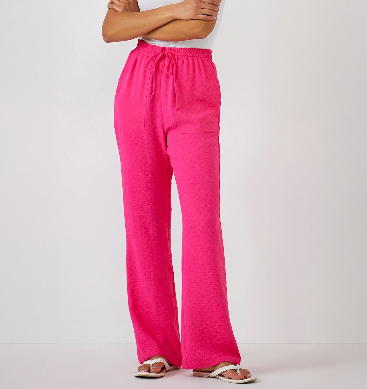 Charlie Paige Lightweight Wide Leg Pant - TSC.ca