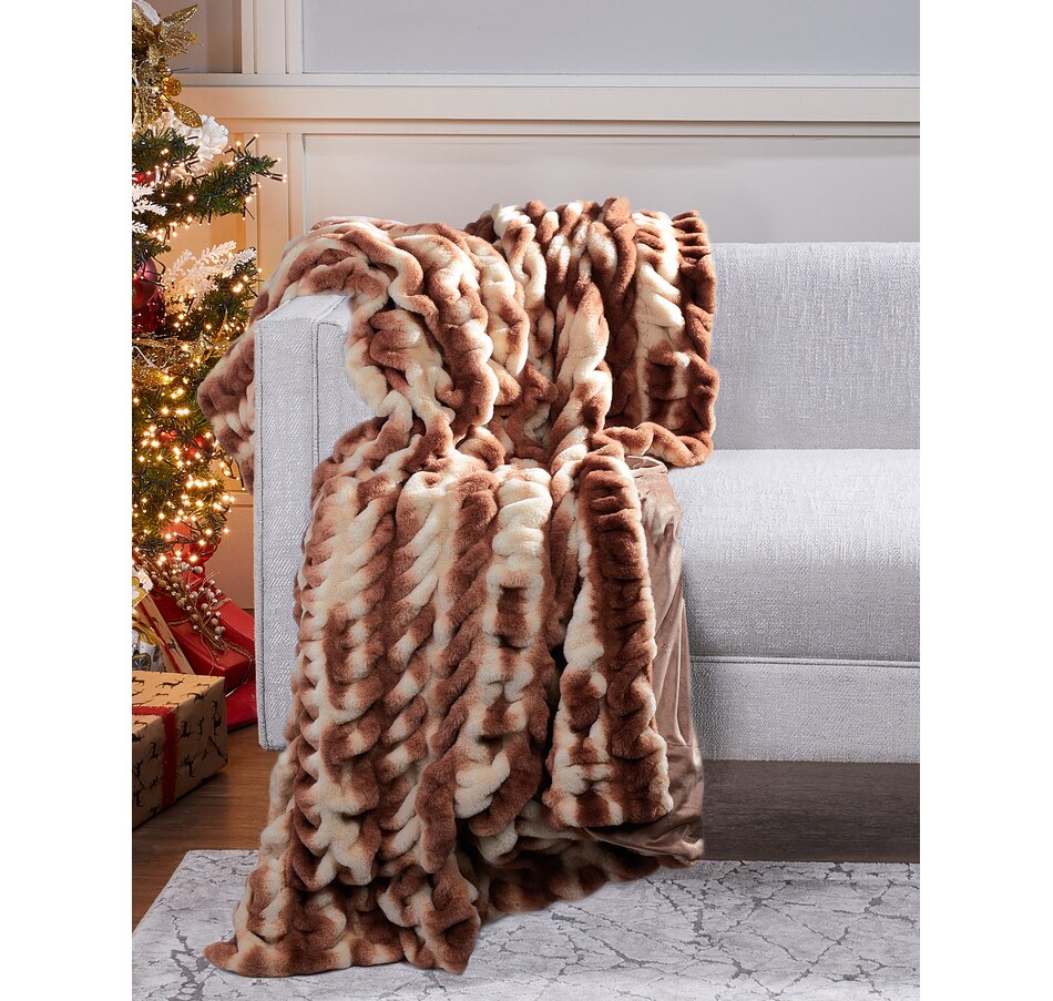 tsc.ca Guillaume Faux Fur 56" x 70" Ruched Throw