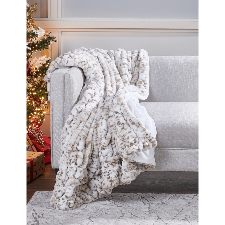 Image 505304_ALTMORE9.jpg, Product 505-304 / Price $158.00, Guillaume Faux Fur 56" x 70" Ruched Throw from Guillaume on TSC.ca's Home & Garden department