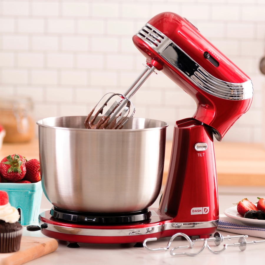 Image 505730_ALTMORE6.jpg, Product 505-730 / Price $29.88, Dash Everyday 6-Speed 3-Quart Stand Mixer from Dash Kitchen on TSC.ca's Kitchen department