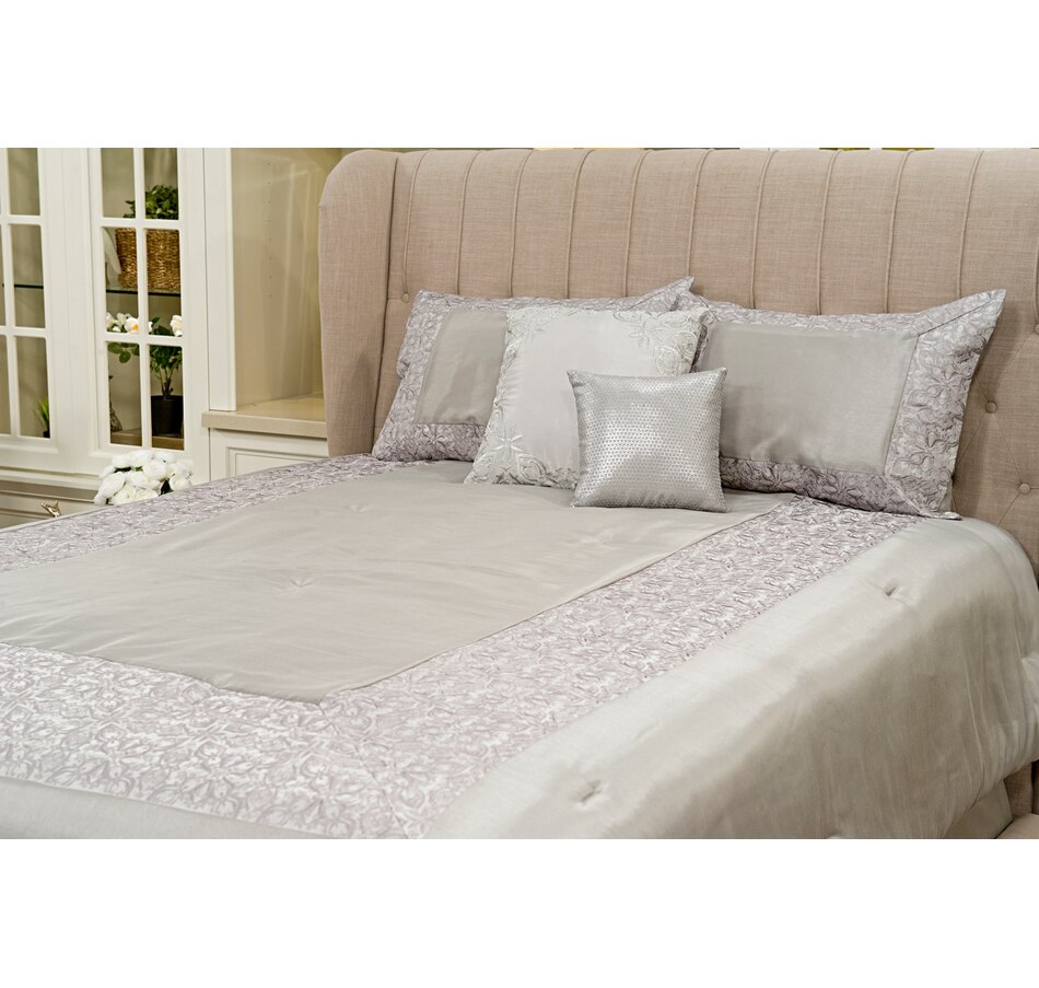 Bob Mackie Legacy 6 Piece Comforter Set