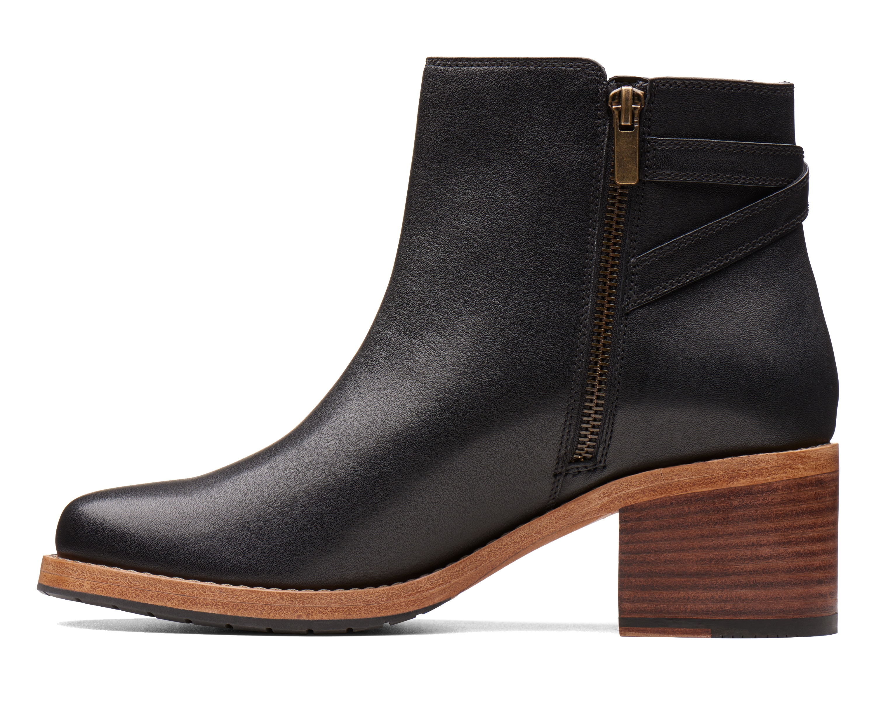 clarkdale jax ankle boot