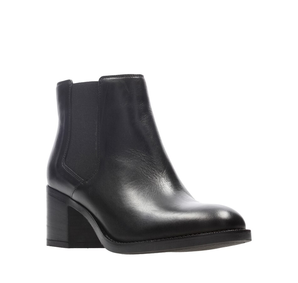... Image 524616_ALTMORE1.jpg , Product 524-616 / Price $129.88 , Clarks Mascarpone Bay ...