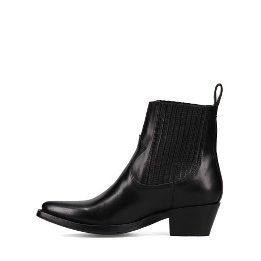 Image 526801_ALTMORE5.jpg, Product 526-801 / Price $448.00, Frye Sacha Chelsea Boot from Frye on TSC.ca's Shoes department