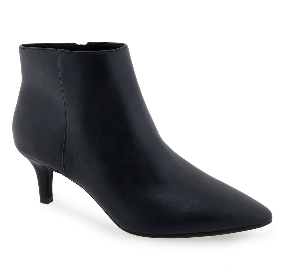 Image 527173_BLK.jpg, Product 527-173 / Price $69.33, Aerosoles Edith Short Boot from Aerosoles on TSC.ca's Shoes department