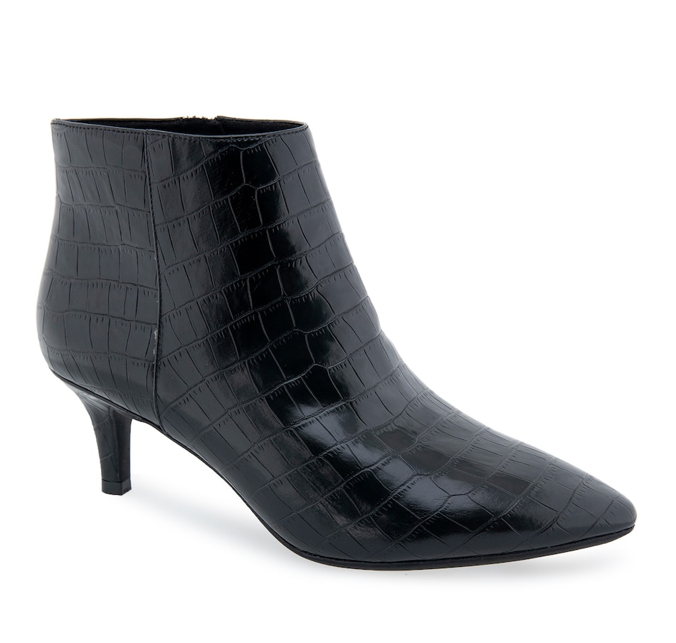 Image 527173_BLKC.jpg, Product 527-173 / Price $69.33, Aerosoles Edith Short Boot from Aerosoles on TSC.ca's Shoes department