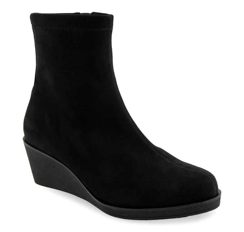 Image 527179_BKSU.jpg, Product 527-179 / Price $69.33, Aerosoles Binnie Short Boot from Aerosoles on TSC.ca's Shoes department