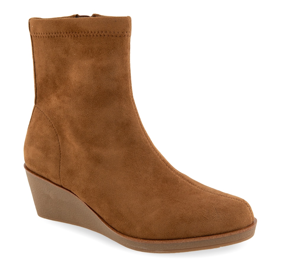 Image 527179_TOC.jpg, Product 527-179 / Price $69.33, Aerosoles Binnie Short Boot from Aerosoles on TSC.ca's Shoes department