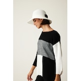 Parkhurst Packable Bucket Hat with Bow