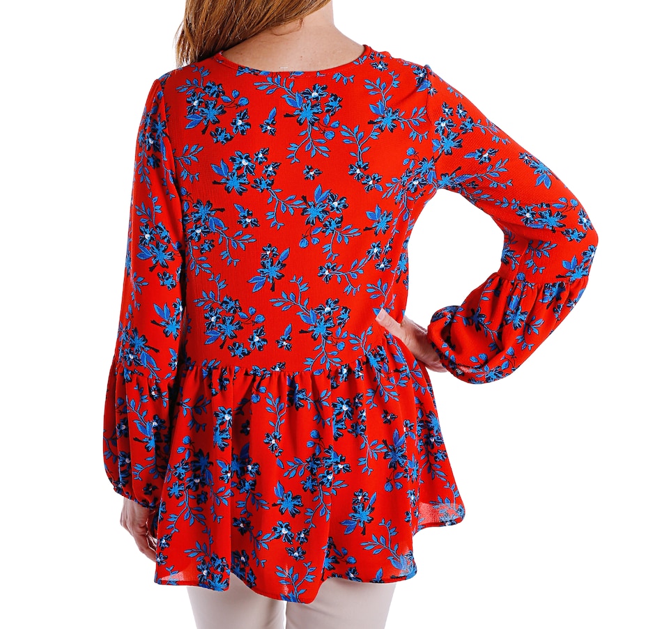 Image 527980_ALTMORE2.jpg, Product 527-980 / Price $14.33, Marallis Pebble Crepe Dolly Blouse from Marallis on TSC.ca's Fashion department