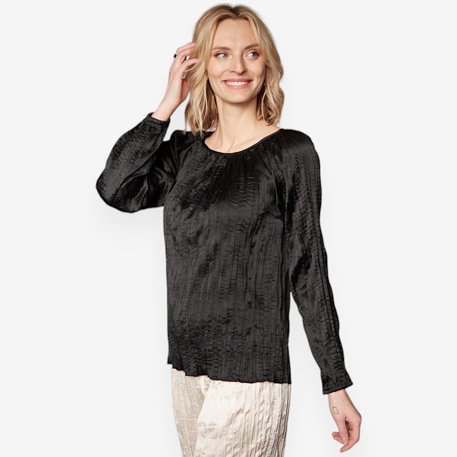 Hailey Lyn Balloon Sleeve Float Blouse - TSC.ca