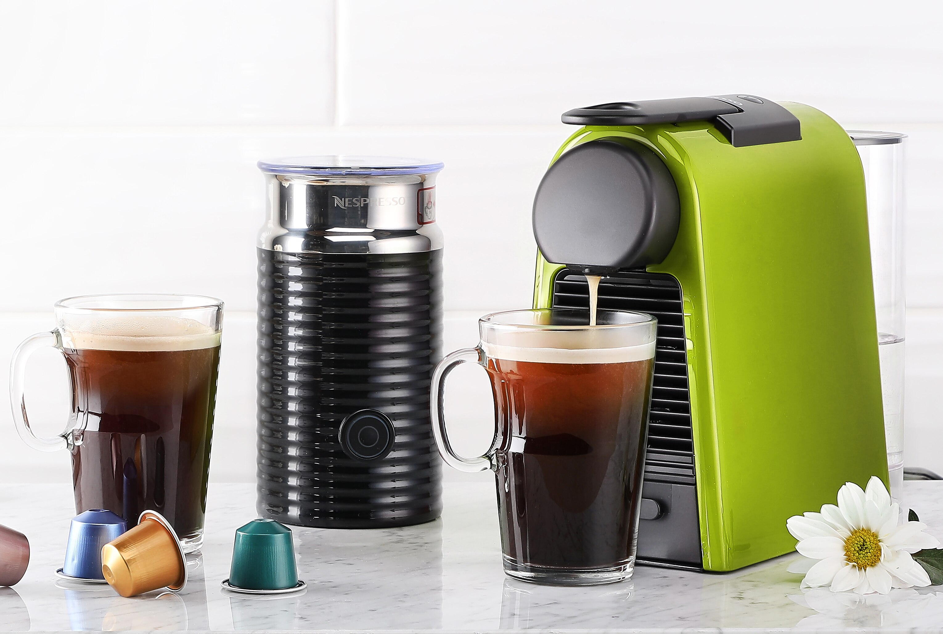 Nespresso Essenza Mini with Aeroccino by De'Longhi