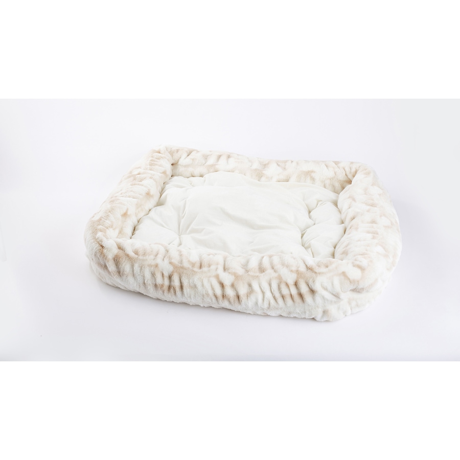 Image 553233_IVMAR.jpg, Product 553-233 / Price $24.33, Guillaume Faux-Fur Pet Bed from Guillaume on TSC.ca's Home & Garden department