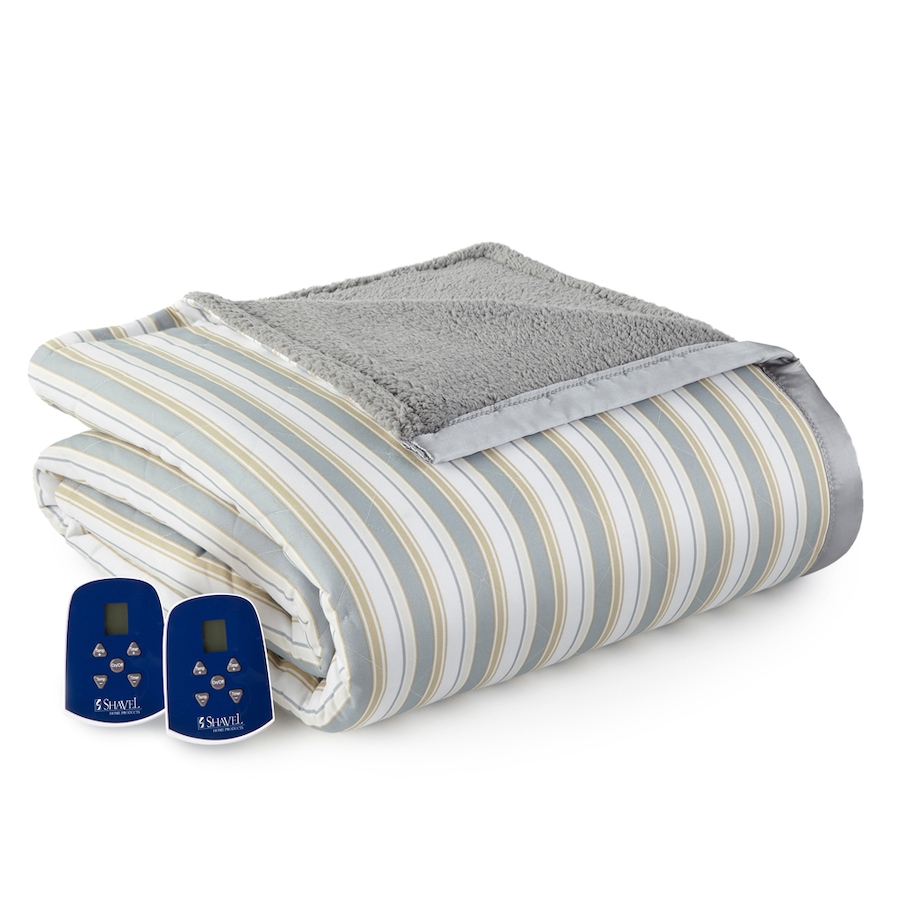 Image 553697_MTSTR.jpg, Product 553-697 / Price $129.88, Home Suite Micro Flannel Reverse to Sherpa Heated Blanket from Home Suite on TSC.ca's Home & Garden department