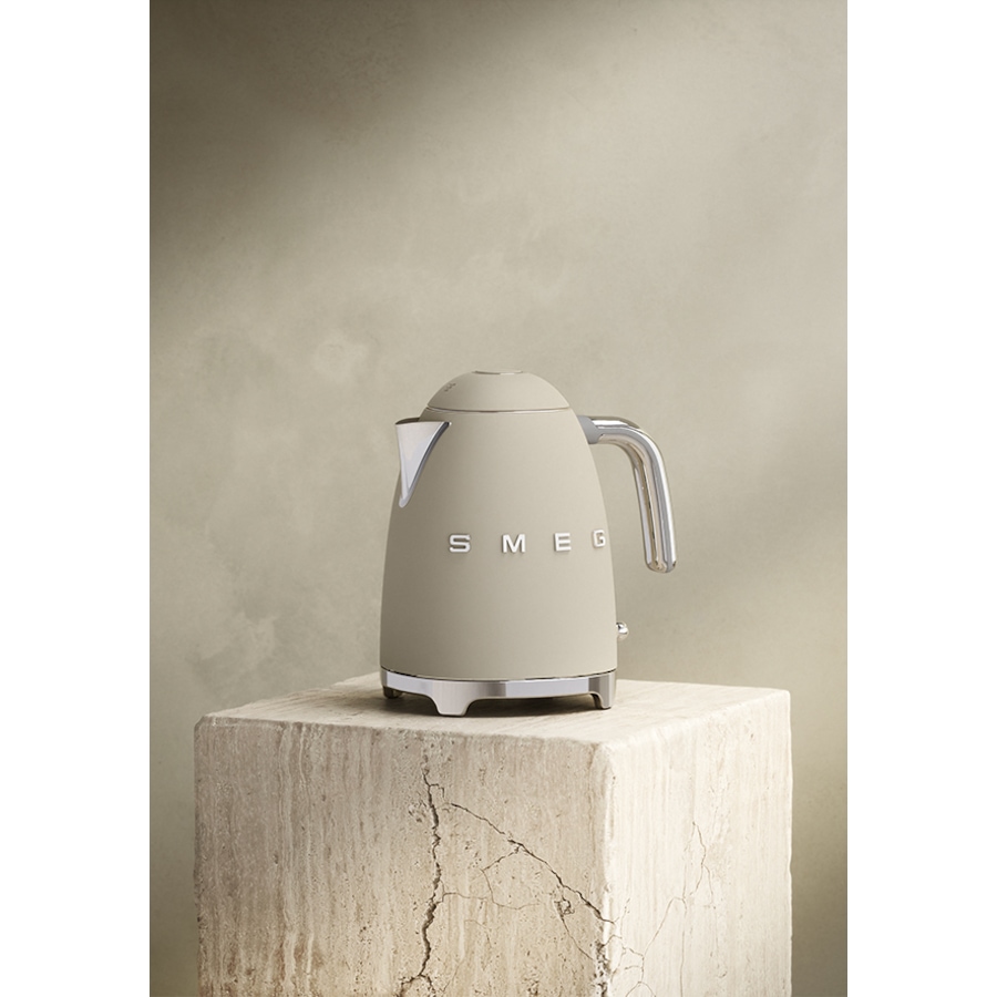 Image 555380_ALTMORE2.jpg, Product 555-380 / Price $229.99 - $239.99, SMEG Electric Fixed Temp Kettle with 3D Logo from Smeg on TSC.ca's Kitchen department