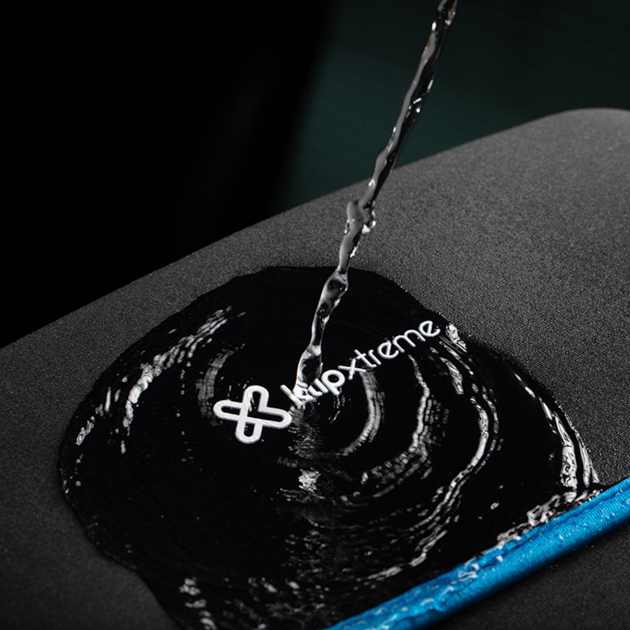 Image 620093_ALTMORE3.jpg, Product 620-093 / Price $15.99, KlipXtreme Sleeve (15.6", black/blue, reversible) from KlipXtreme on TSC.ca's Electronics department