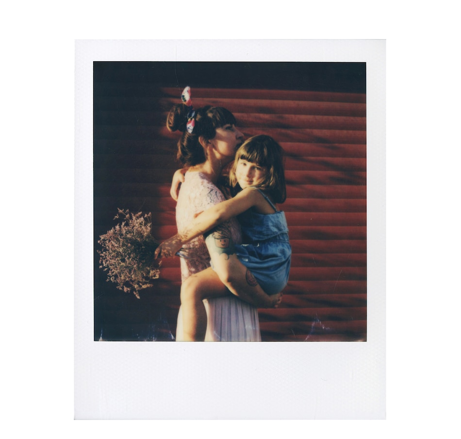 Image 630350_ALTMORE3.jpg, Product 630-350 / Price $34.99, Polaroid Colour Film for SX-70 from Polaroid on TSC.ca's Electronics department