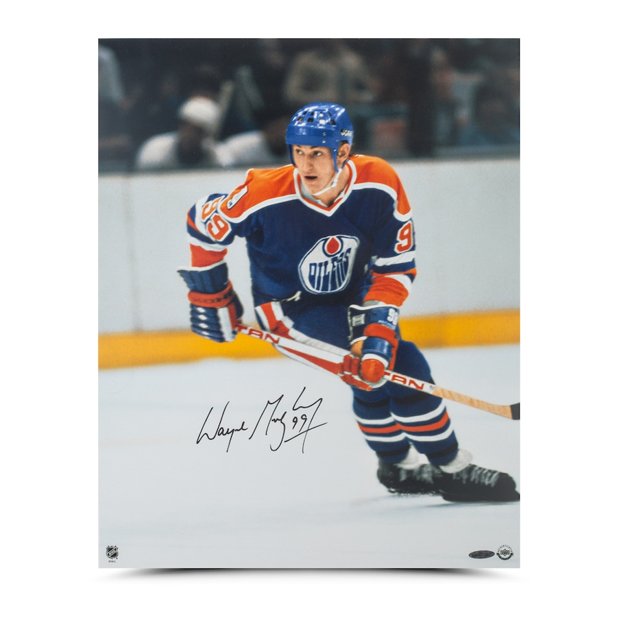 Image 632523.jpg, Product 632-523 / Price $2,048.00, Upper Deck Authenticated Wayne Gretzky Autographed Rookie Season Unframed 16" x 20" Photo from Upper Deck on TSC.ca's Sports department