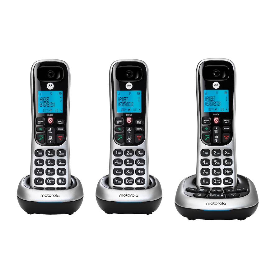Image 638557.jpg, Product 638-557 / Price $119.99, Motorola CD4011 3-Handset Cordless Phone from Motorola on TSC.ca's Electronics department