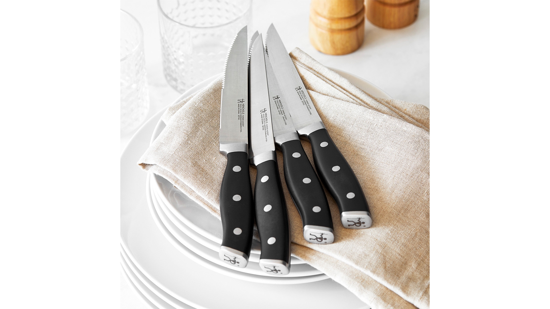 ZWILLING HENCKELS Forged Accent Rasiermesser-Set – 4 Stück, Weiß, Geschmiedeter Edelstahl