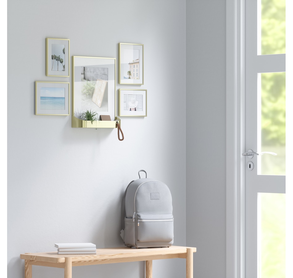 Image 647056_ALTMORE6.jpg, Product 647-056 / Price $85.00, Umbra Matinee Photo Display from Umbra on TSC.ca's Home & Garden department