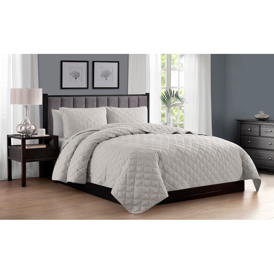Image 658392_LGR.jpg, Product 658-392 / Price $41.99 - $62.99, Cathay Home Microfibre Diamond Quilt Set from CATHAY HOME on TSC.ca's Home & Garden department