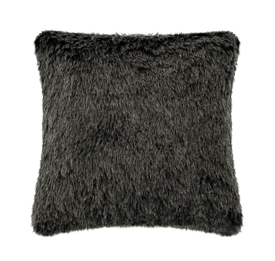 tsc.ca - Millano Tip Ultra Plush & Soft Faux Fur Throw Pillow