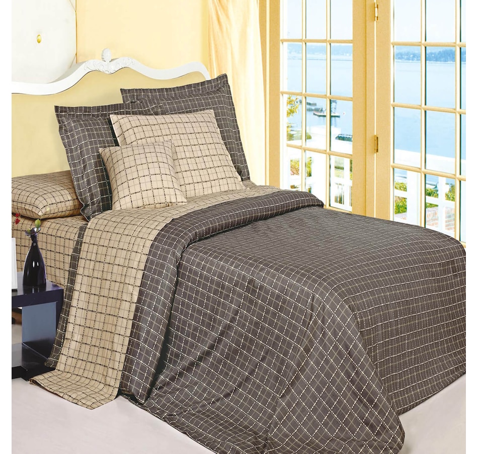 Image 663992.jpg, Product 663-992 / Price $129.99, North Home Matrix 4 Piece Duvet Cover Set from North Home on TSC.ca's Home & Garden department