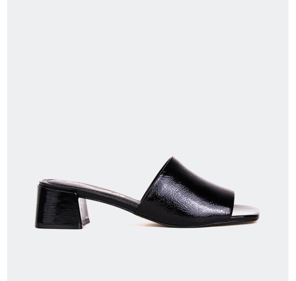 Image 664533_BNPK.jpg, Product 664-533 / Price $128.00, L'Intervalle Fortunata Mule from L'Intervalle on TSC.ca's Shoes department