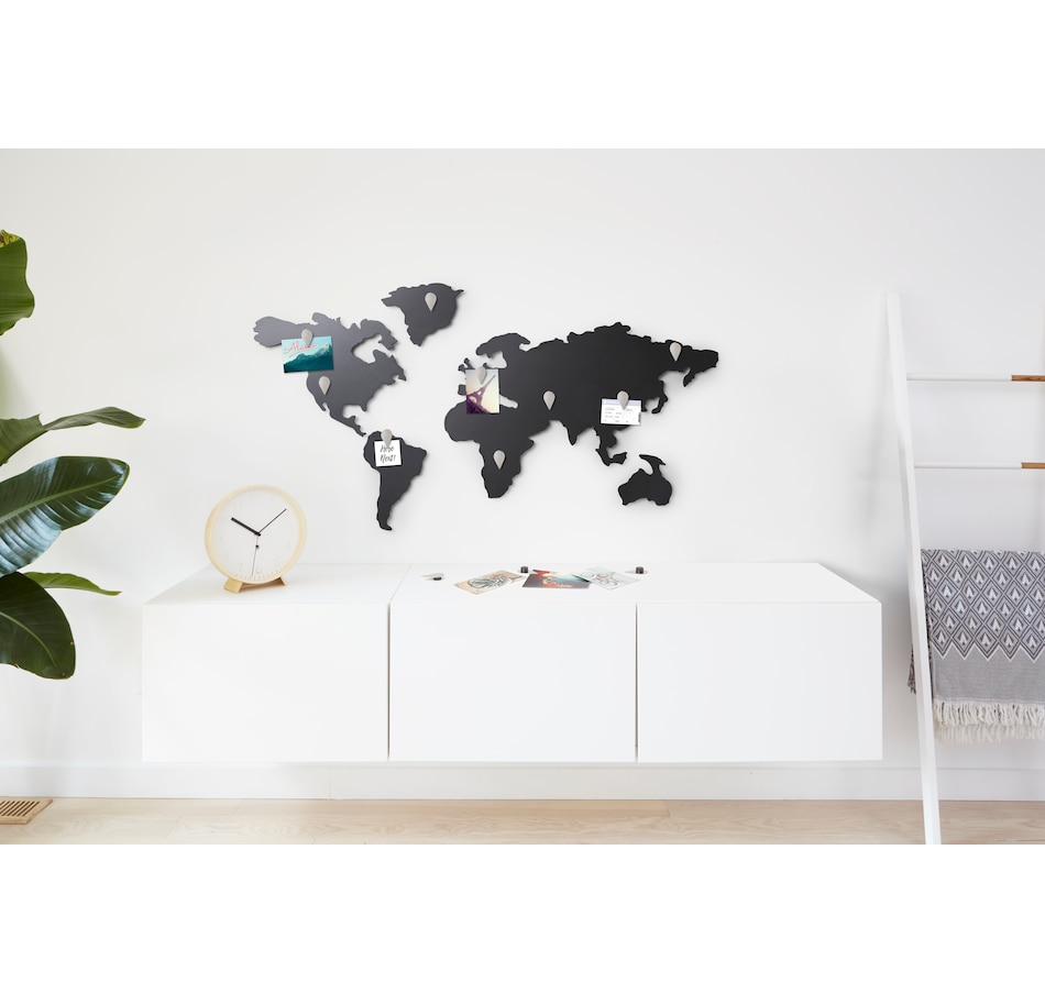 Image 665015_ALTMORE1.jpg, Product 665-015 / Price $70.00, Umbra MAPPIT Decorative Map from Umbra on TSC.ca's Home & Garden department