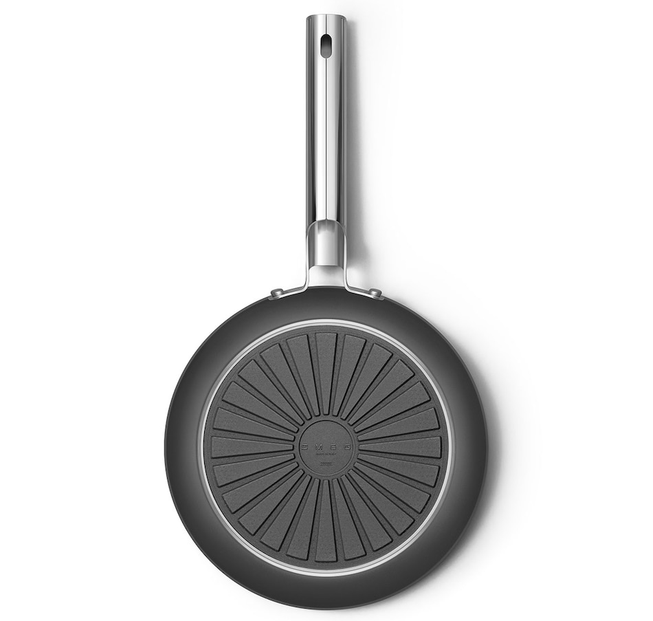 Image 670056_ALTMORE2.jpg, Product 670-056 / Price $199.99, Smeg 10" Frying Pan from Smeg on TSC.ca's Kitchen department