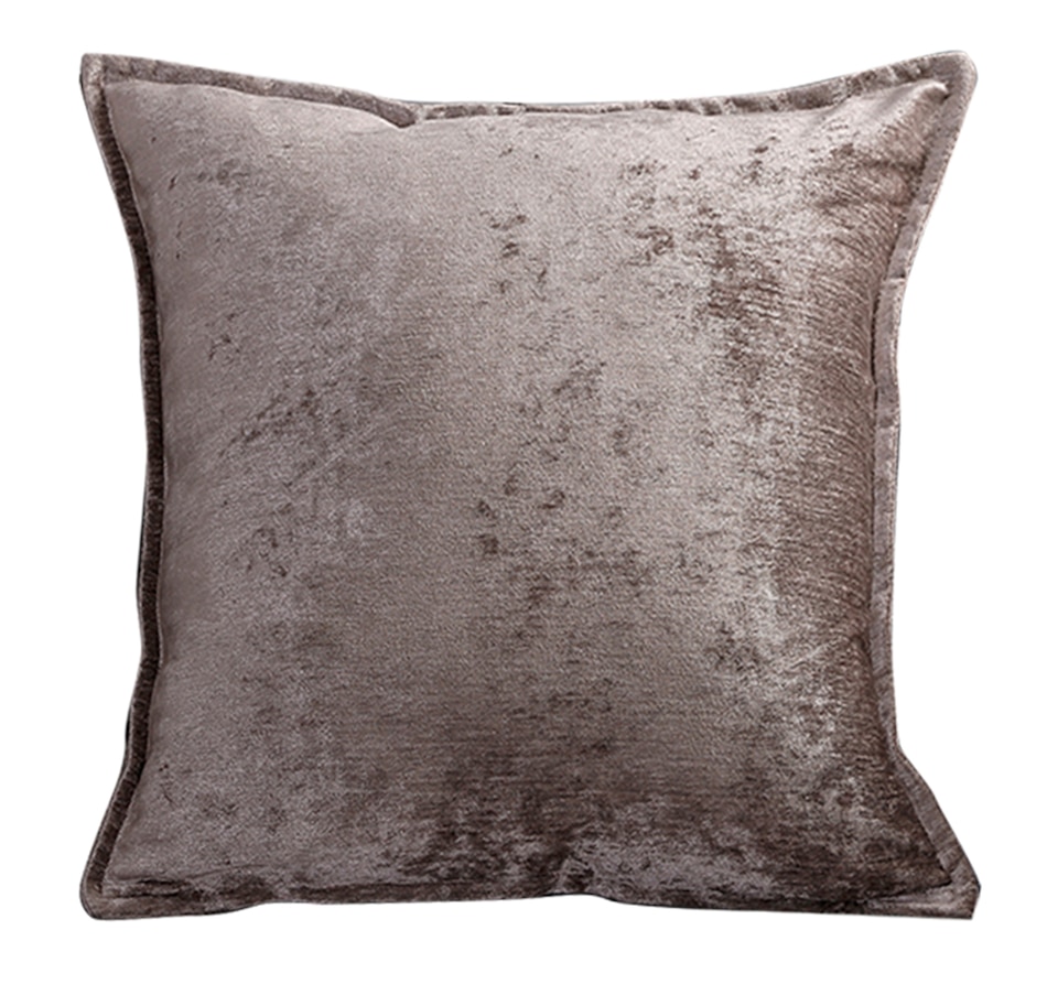 Image 672604_MOC.jpg, Product 672-604 / Price $27.99, Gouchee Home Mejest Cushion 18" x 18" from Gouchee Home on TSC.ca's Home & Garden department