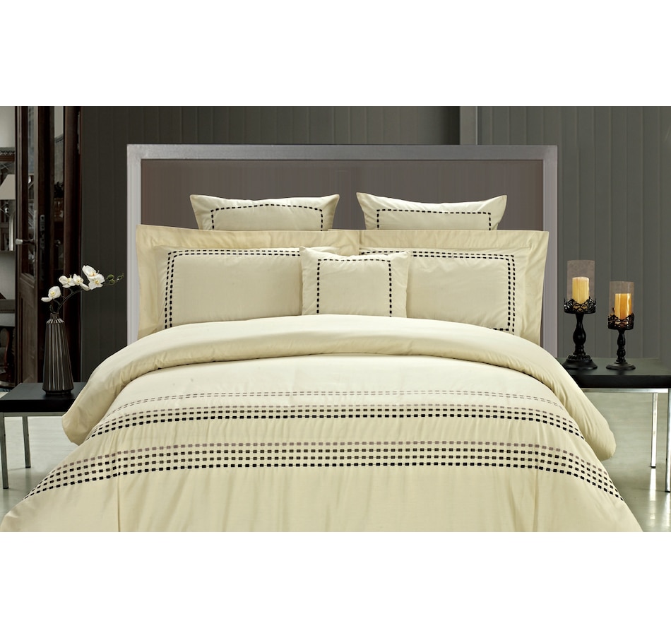 Image 689462.jpg, Product 689-462 / Price $109.85 - $118.50, New Season's Collection Winchester 3-Piece Duvet Cover Set from New Seasons Collection on TSC.ca's Home & Garden department