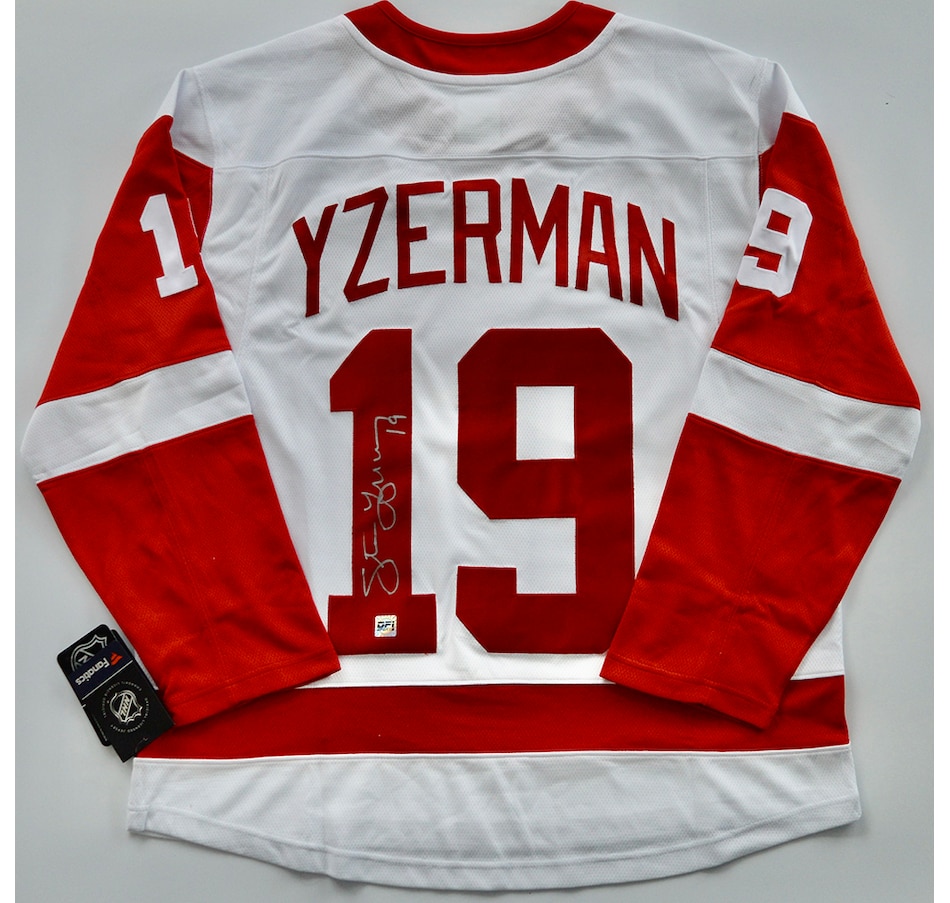 Steve Yzerman Autographed White Detroit Red Wings Jersey at