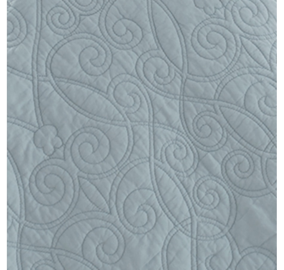 Image 701395_ALTMORE2.jpg, Product 701-395 / Price $83.99 - $143.99, Laura Ashley Felicity Breeze Quilt Set from Laura Ashley on TSC.ca's Home & Garden department