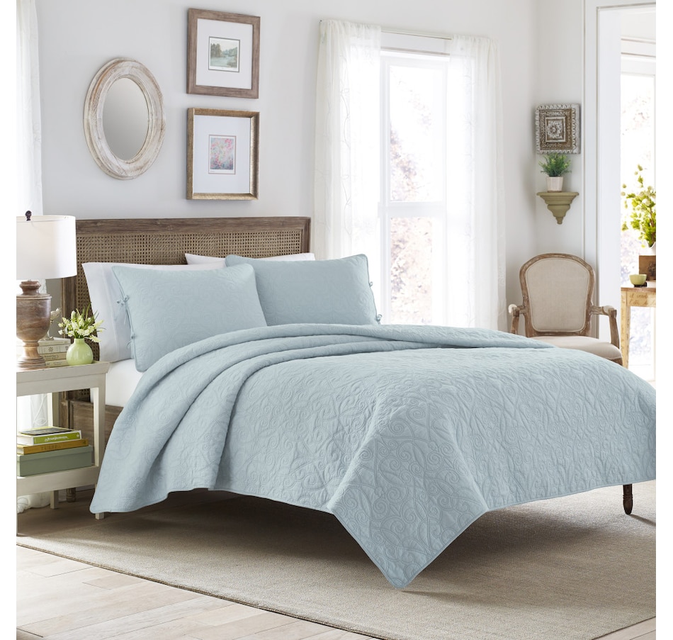 Image 701395_BLU.jpg, Product 701-395 / Price $83.99 - $143.99, Laura Ashley Felicity Breeze Quilt Set from Laura Ashley on TSC.ca's Home & Garden department