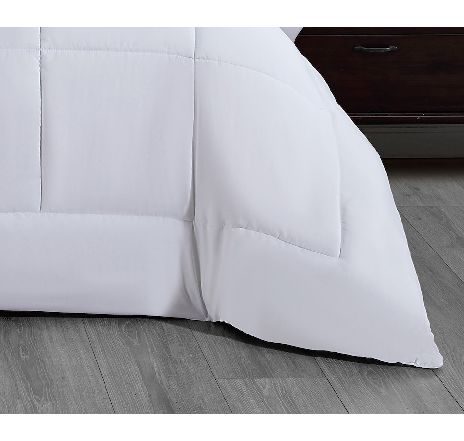 Image 701677_ALTMORE1.jpg, Product 701-677 / Price $36.99 - $45.99, Millano Millennial Duvet from Millano on TSC.ca's Home & Garden department