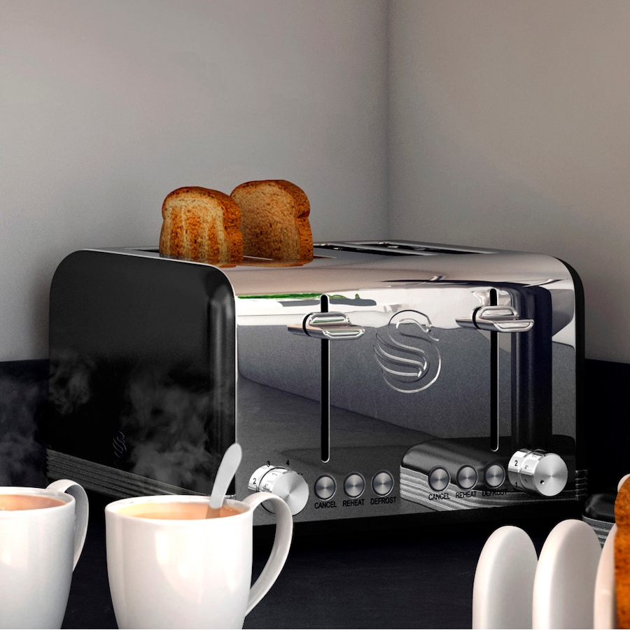 Image 701683_ALTMORE2.jpg, Product 701-683 / Price $136.99, Swan Retro 4-Slice Toaster from Swan on TSC.ca's Kitchen department