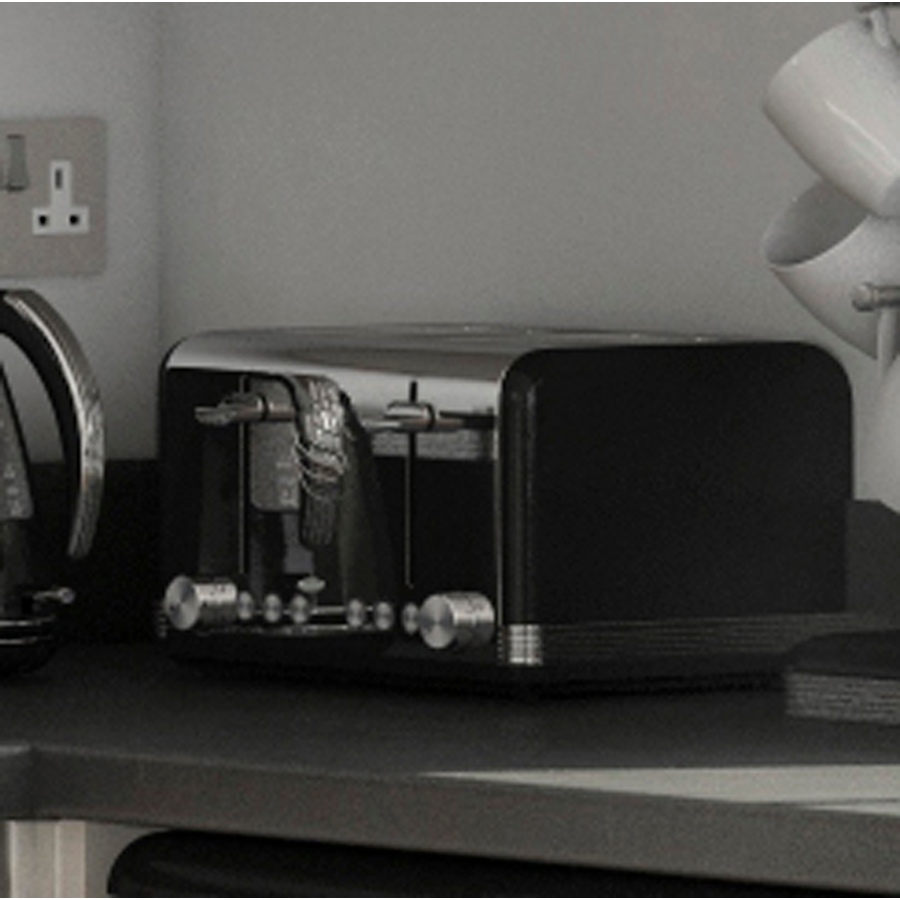 Image 701683_ALTMORE3.jpg, Product 701-683 / Price $136.99, Swan Retro 4-Slice Toaster from Swan on TSC.ca's Kitchen department