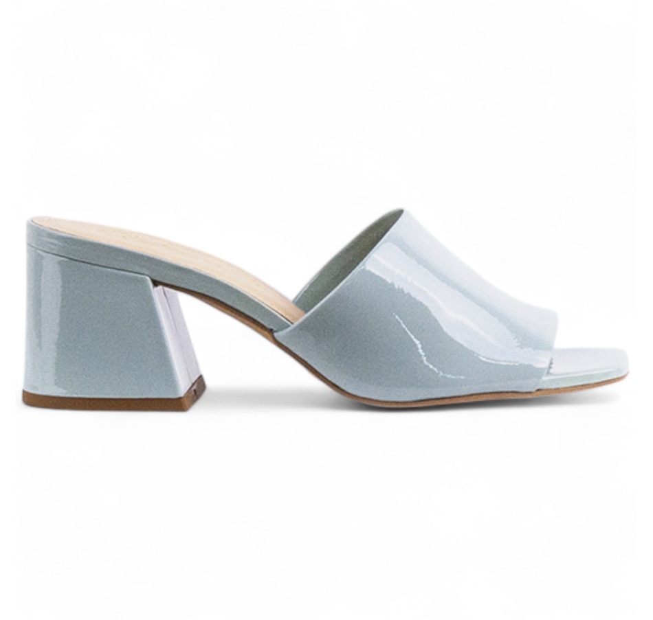 Image 702027_BLPA.jpg, Product 702-027 / Price $148.00, L'Intervalle Clarabelle Block Heel Mule from L'Intervalle on TSC.ca's Shoes department
