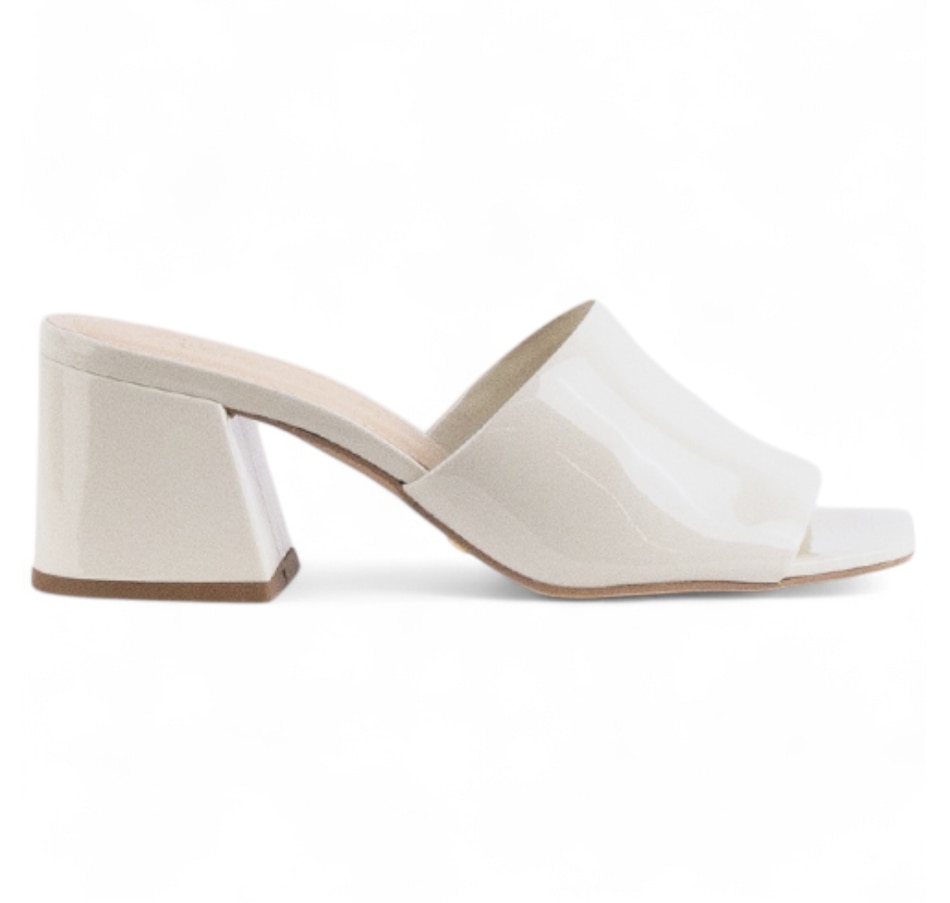 Image 702027_OWPT.jpg, Product 702-027 / Price $148.00, L'Intervalle Clarabelle Block Heel Mule from L'Intervalle on TSC.ca's Shoes department