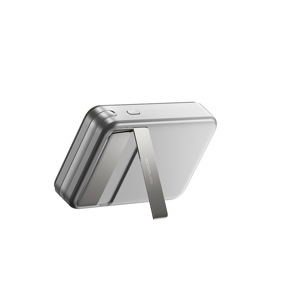 Image 702262_ALTMORE6.jpg, Product 702-262 / Price $119.00, EcoFlow Rapid 10,000-mAh Magnetic Power Bank from Ecoflow on TSC.ca's Electronics department