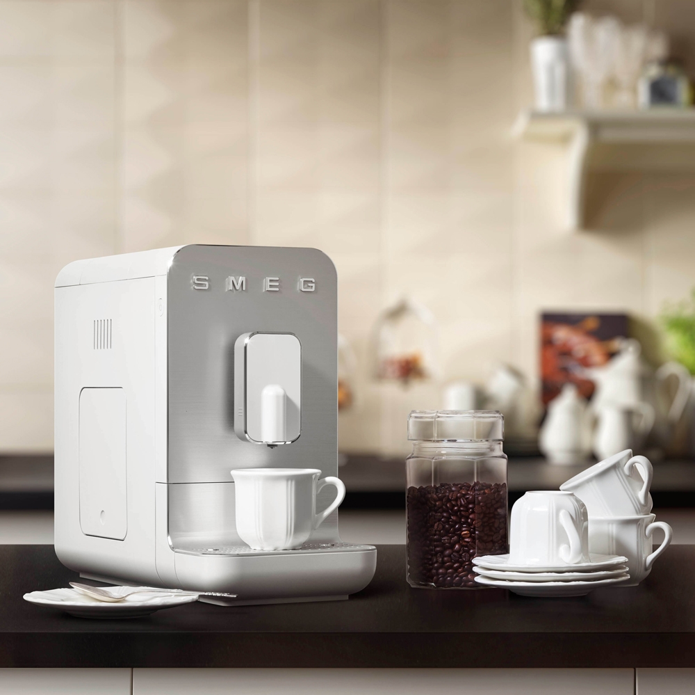 SMEG Retro Style Espresso Coffee Machine