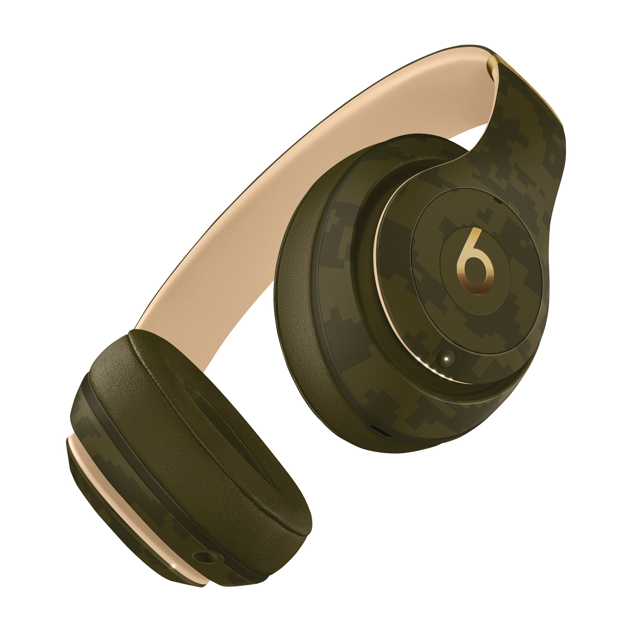 Beats Studio3 Wireless Headphones – The Camo Collection