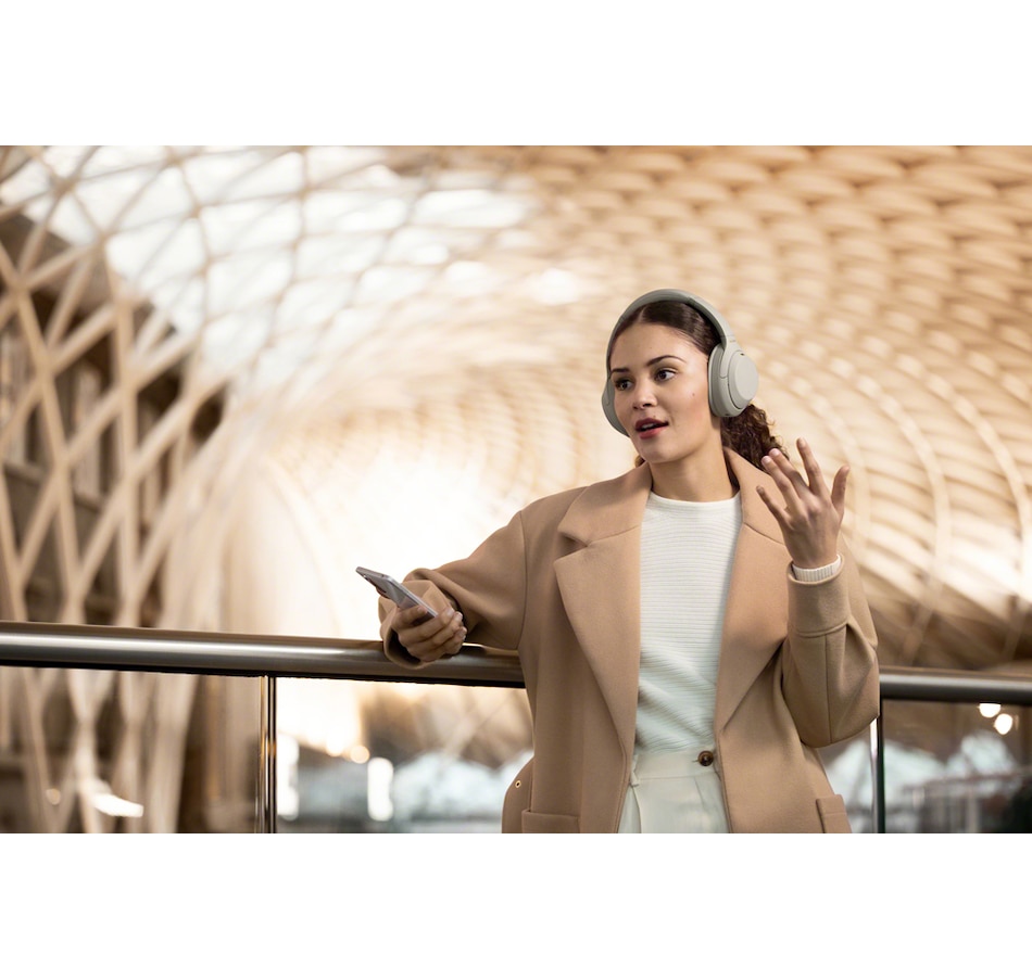 Image 703598_ALTMORE11.jpg, Product 703-598 / Price $499.99, Sony WH1000XM4/S Wireless Noise-Cancelling Overhead Headphones from Sony on TSC.ca's Electronics department