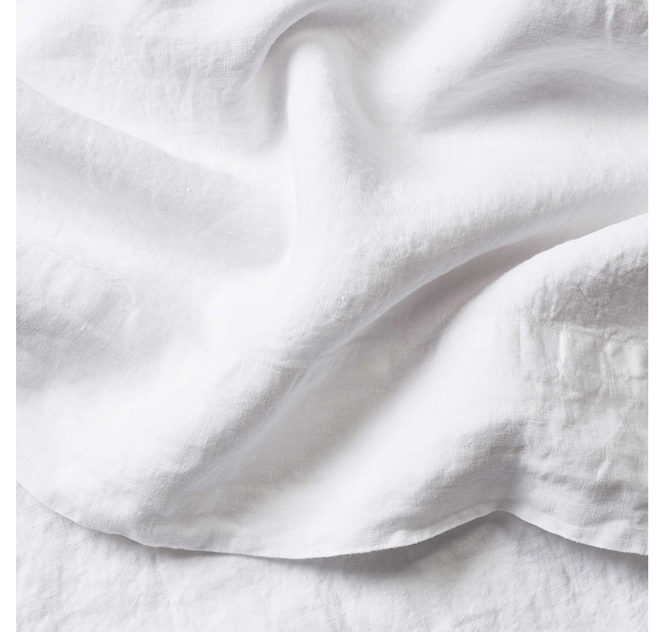 Image 704119_ALTMORE10.jpg, Product 704-119 / Price $220.00 - $260.00, Silk & Snow Flax Linen Fitted Sheet & Pillowcase Set from Silk & Snow on TSC.ca's Home & Garden department
