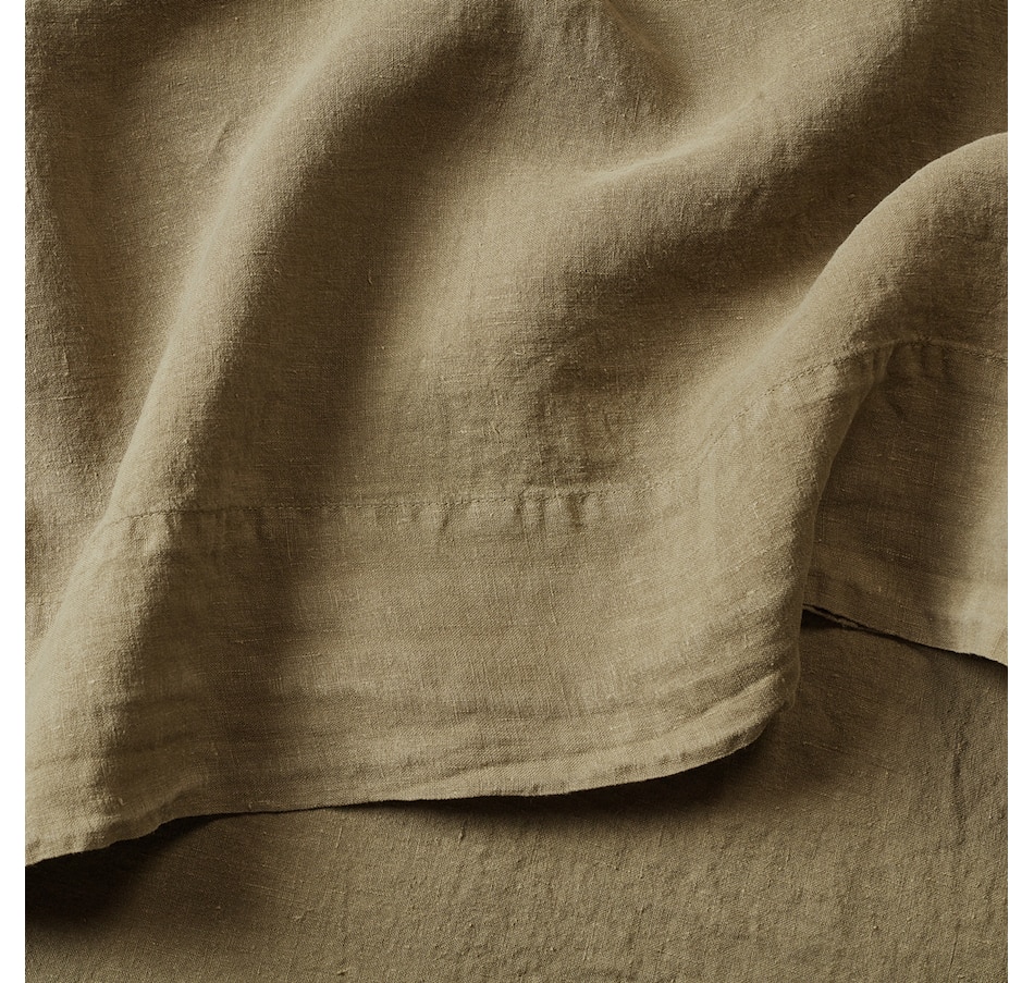 Image 704119_ALTMORE2.jpg, Product 704-119 / Price $220.00 - $260.00, Silk & Snow Flax Linen Fitted Sheet & Pillowcase Set from Silk & Snow on TSC.ca's Home & Garden department