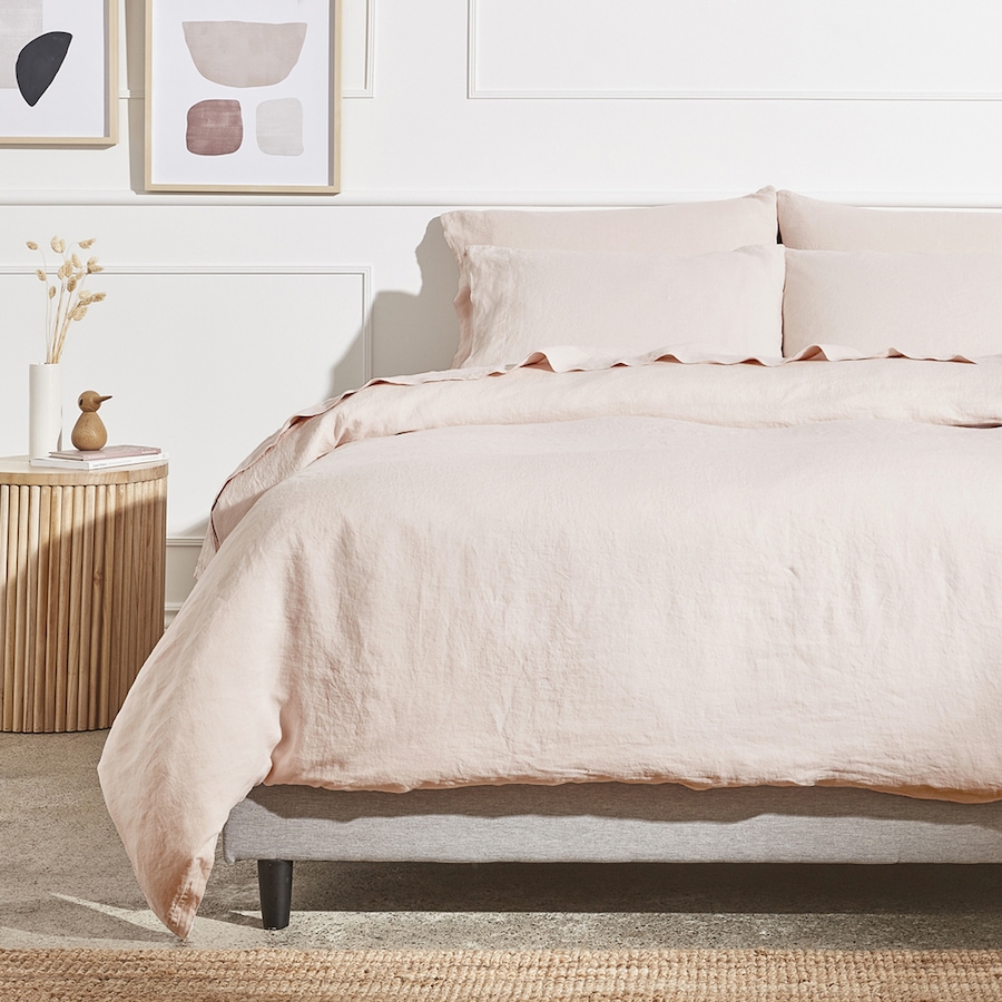 Image 704119_ALTMORE3.jpg, Product 704-119 / Price $189.00 - $226.00, Silk & Snow Flax Linen Fitted Sheet & Pillowcase Set from Silk & Snow on TSC.ca's Home & Garden department