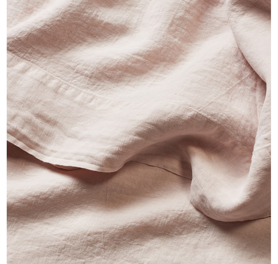 Image 704119_ALTMORE4.jpg, Product 704-119 / Price $220.00 - $260.00, Silk & Snow Flax Linen Fitted Sheet & Pillowcase Set from Silk & Snow on TSC.ca's Home & Garden department